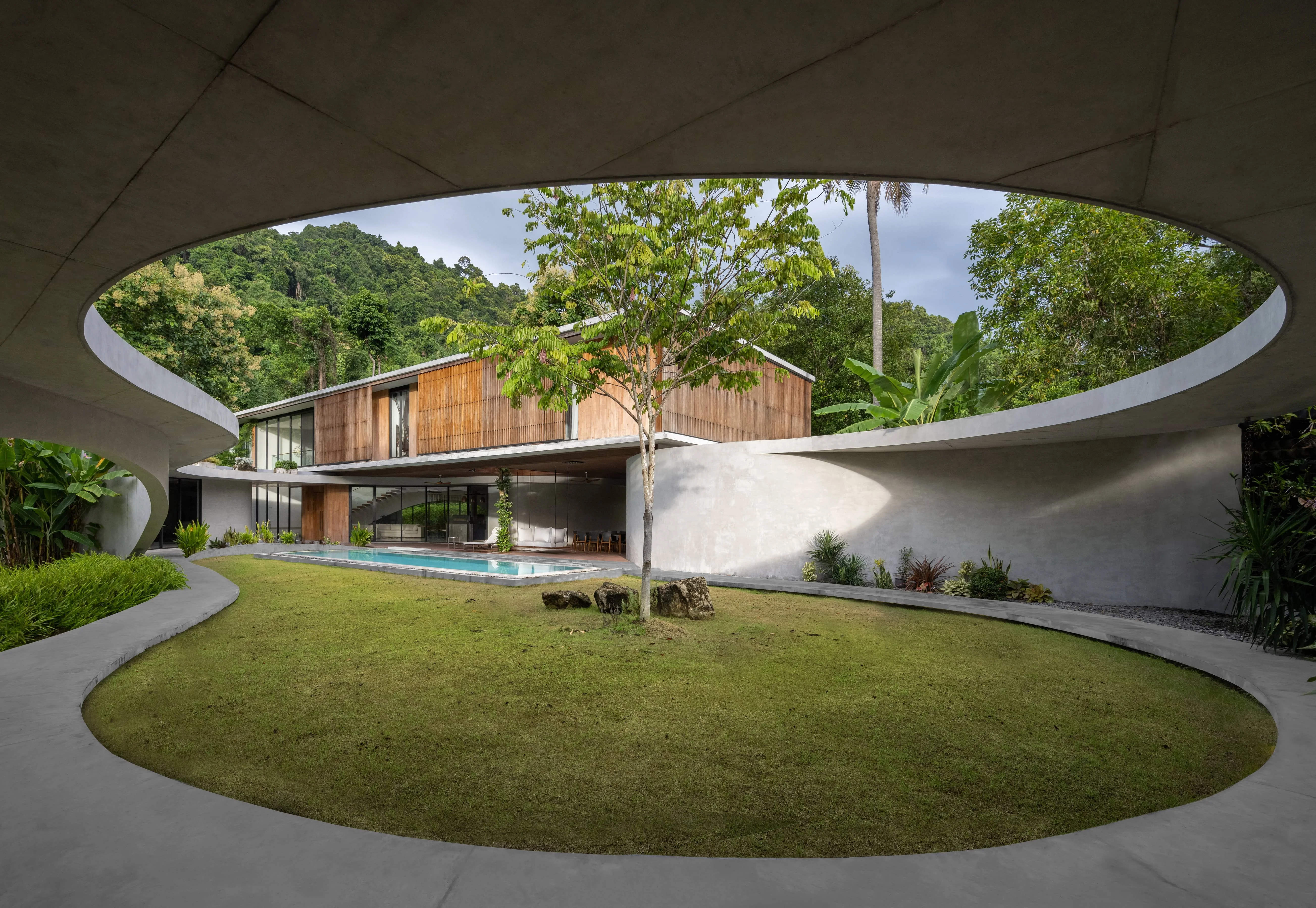 winding Villa